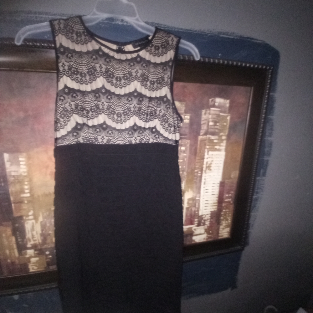 Elegant Black Lace Dress